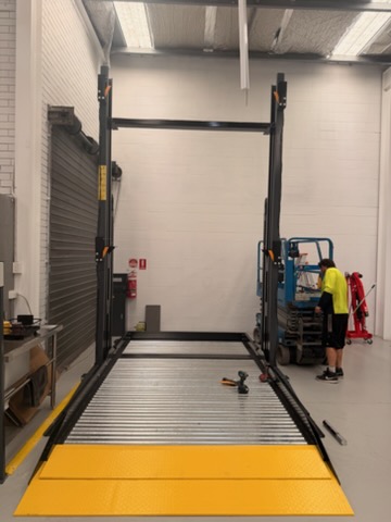 2 Post Stacker